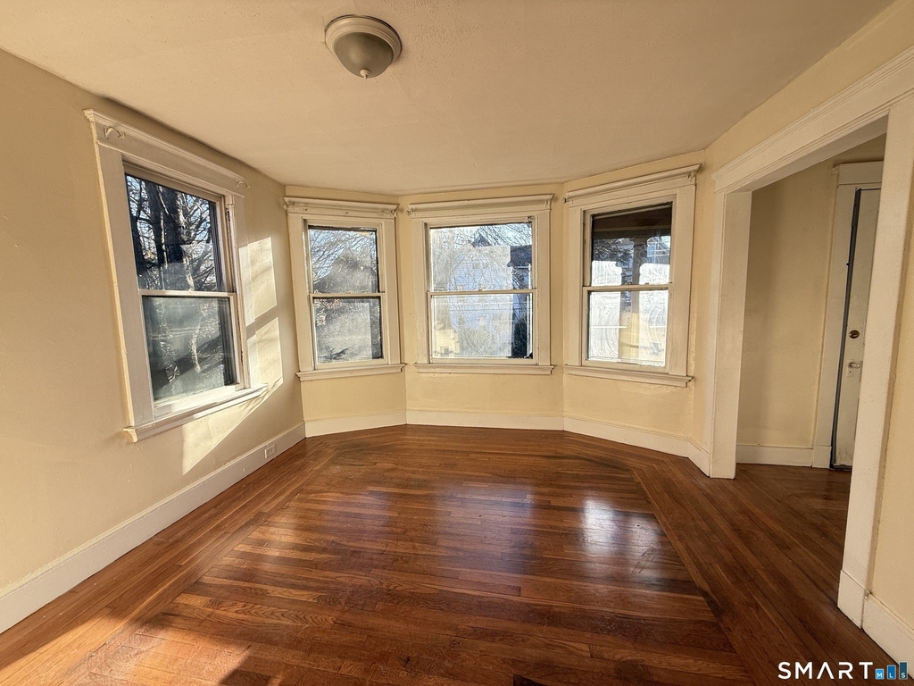 867 Elm Street - Photo 4