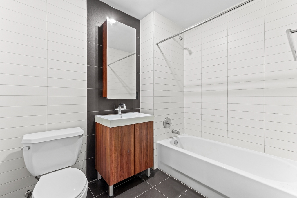 116 John Street - Photo 4