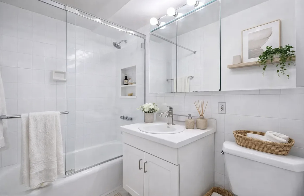East 39th Street, New York, NY 10016 - Photo 1