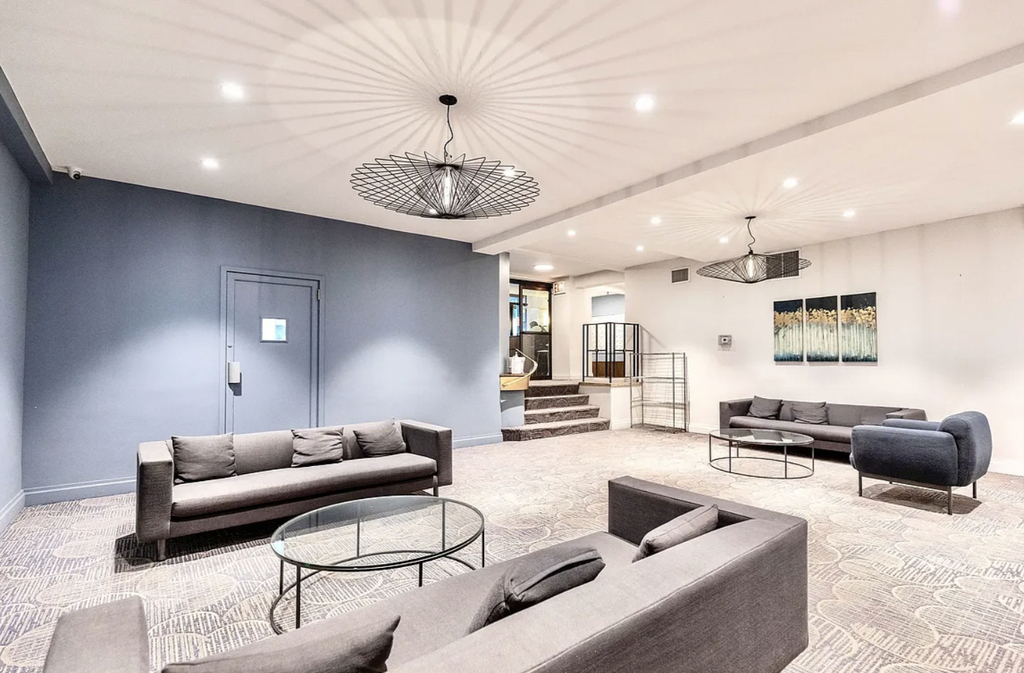 East 39th Street, New York, NY 10016 - Photo 3