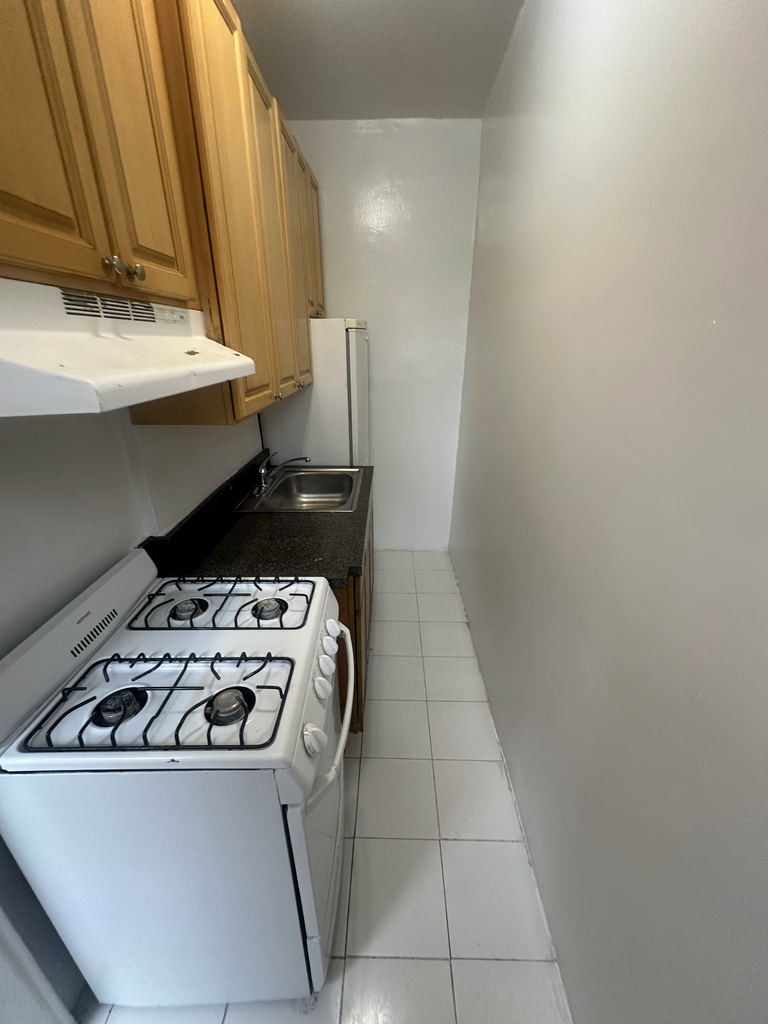  West 187th Street - Photo 10