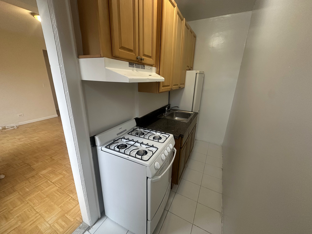  West 187th Street - Photo 11