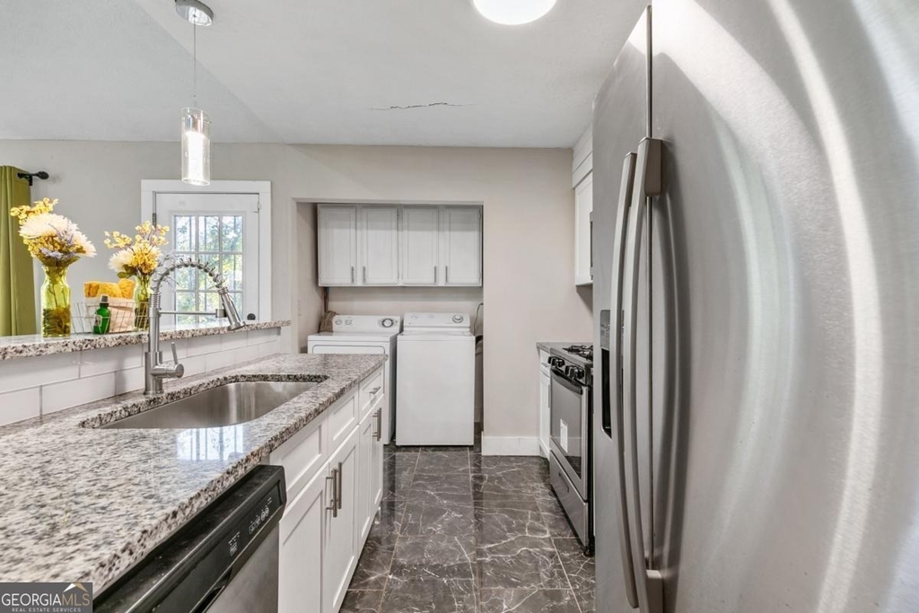 494 Plainville Drive Sw - Photo 13