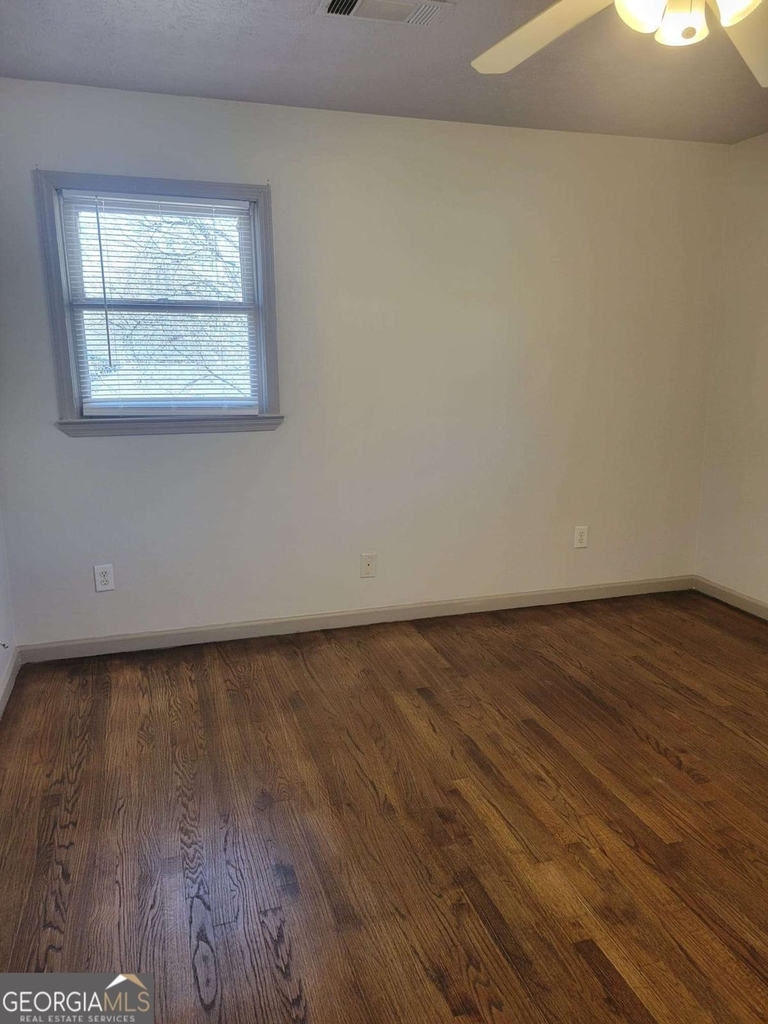 1063 Pleasant Hill Road - Photo 11