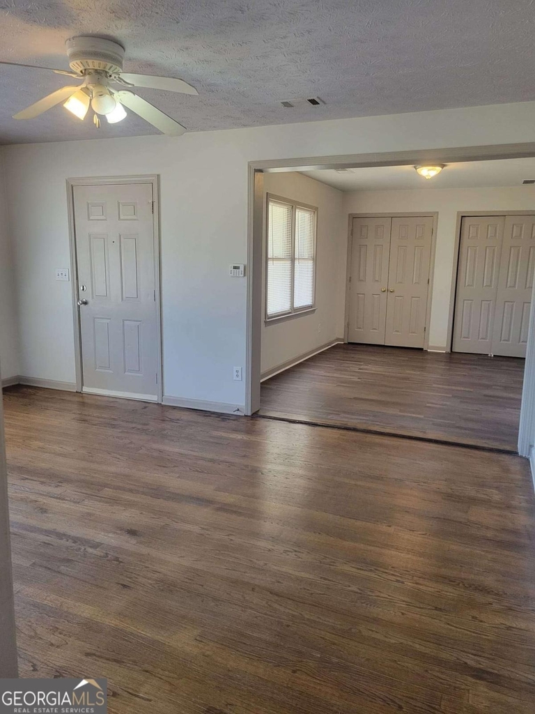 1063 Pleasant Hill Road - Photo 6