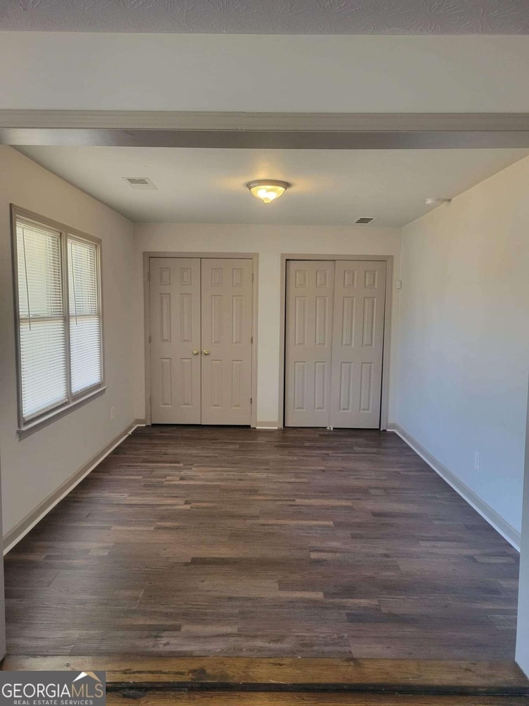 1063 Pleasant Hill Road - Photo 8