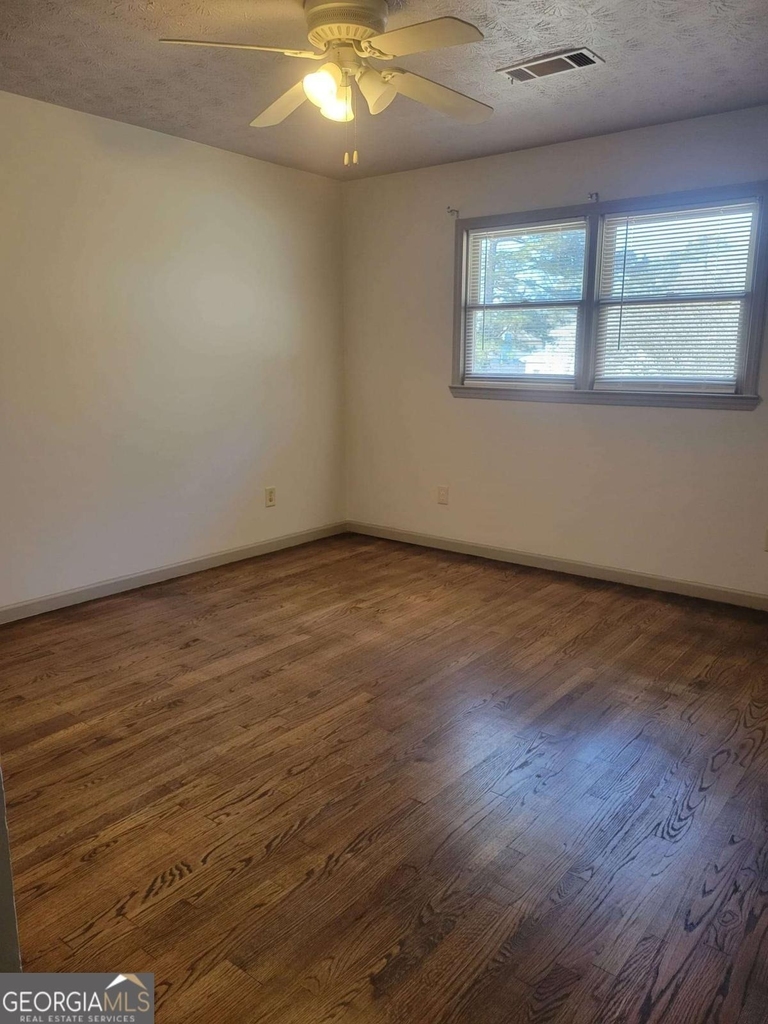 1063 Pleasant Hill Road - Photo 10