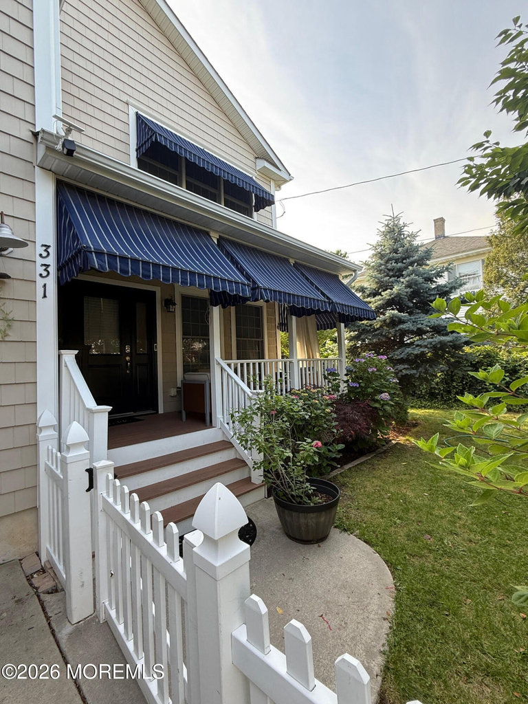 331 Richmond Avenue - Photo 38