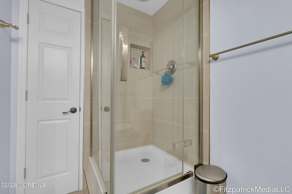 331 Richmond Avenue - Photo 21