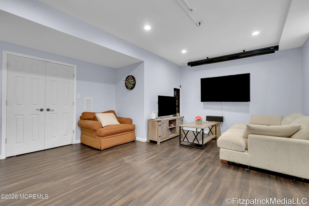 331 Richmond Avenue - Photo 16