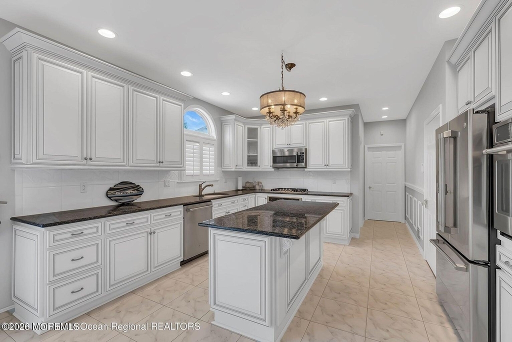 7 Mackenzie Road - Photo 14