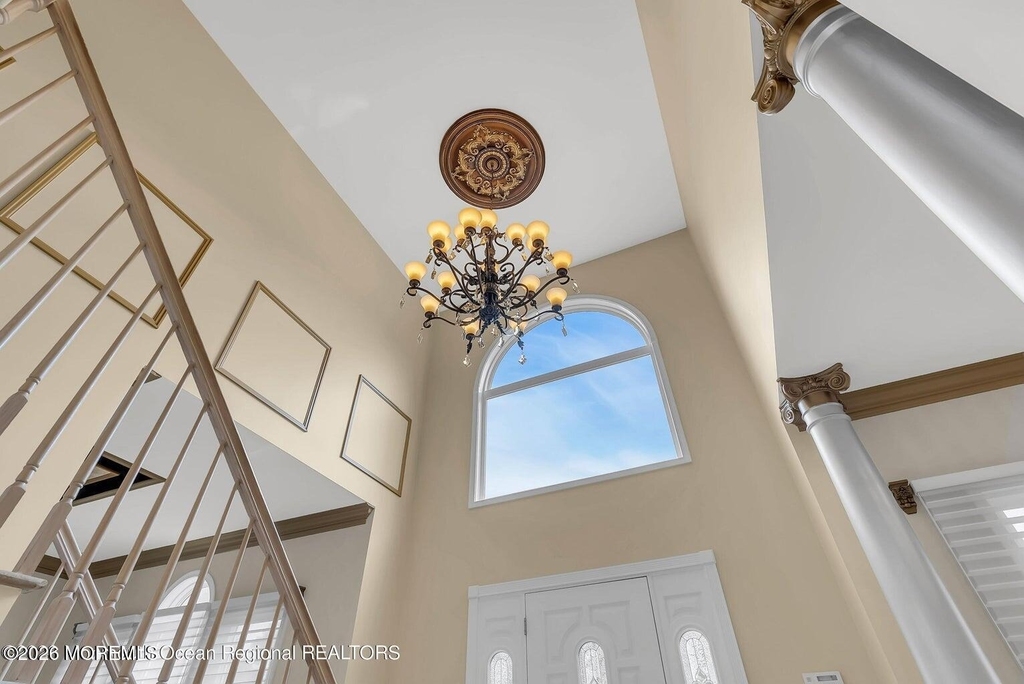 7 Mackenzie Road - Photo 4