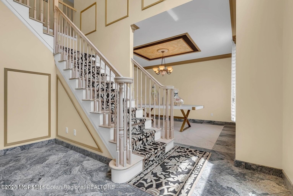 7 Mackenzie Road - Photo 5
