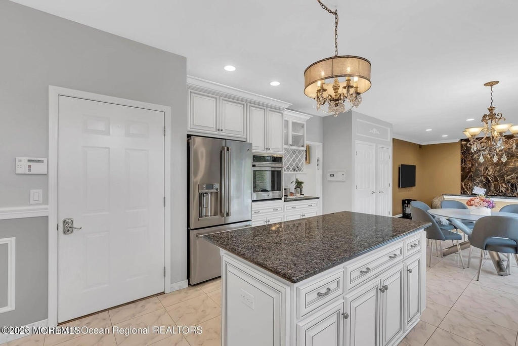 7 Mackenzie Road - Photo 17