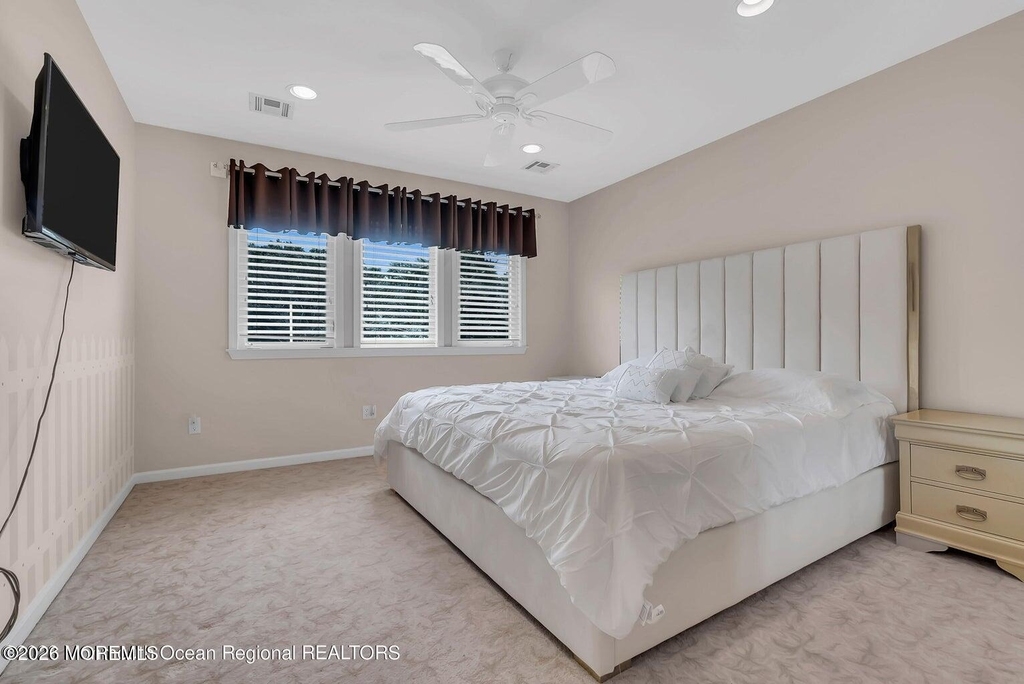 7 Mackenzie Road - Photo 24