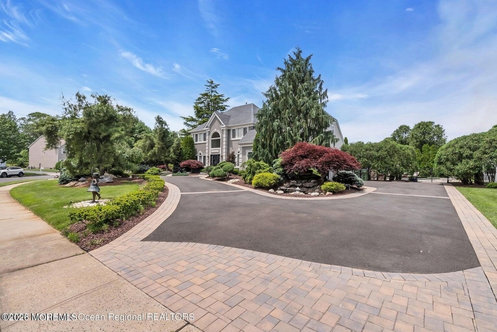 7 Mackenzie Road - Photo 34