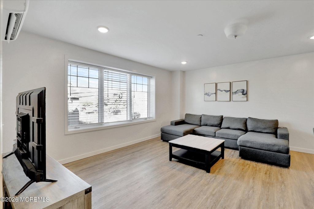 55 Brighton Avenue - Photo 15