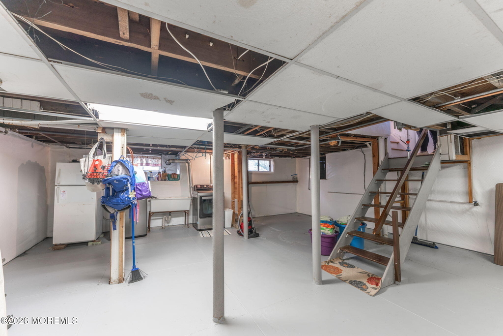 404 Monmouth Avenue - Photo 19