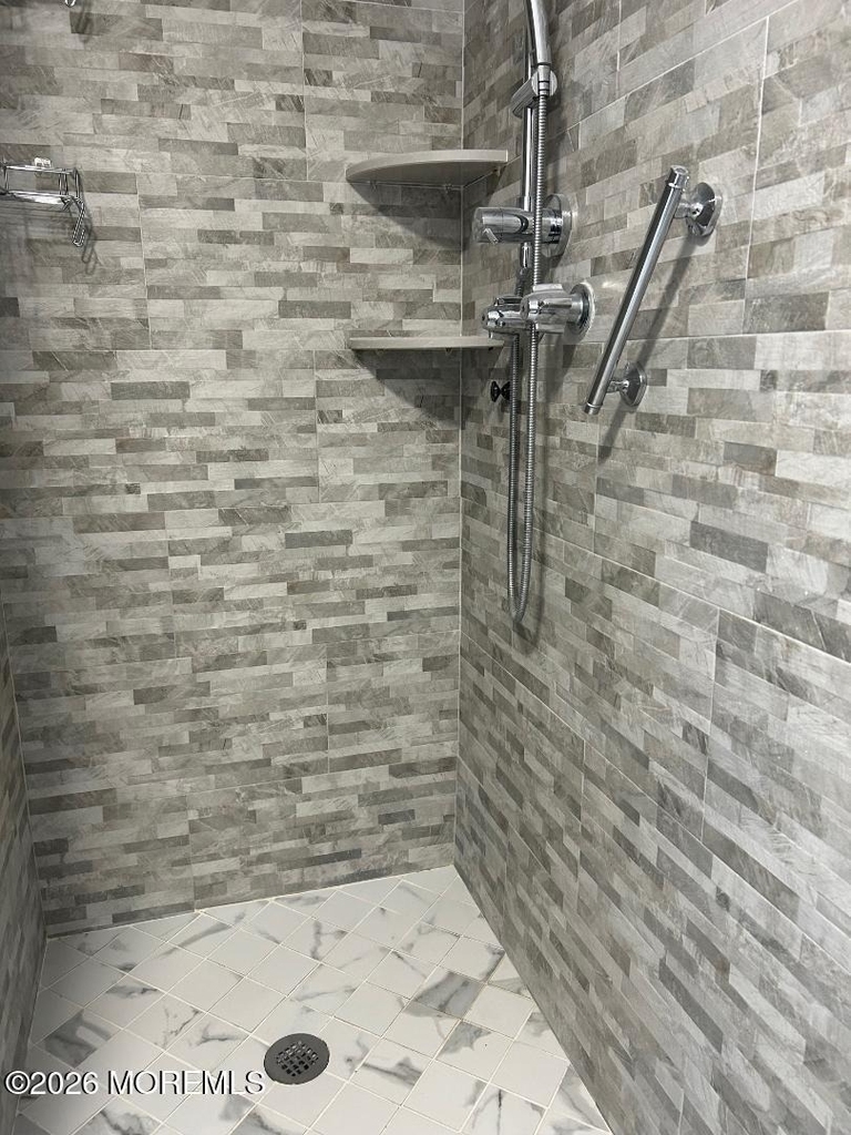 122 Bodman Place - Photo 11