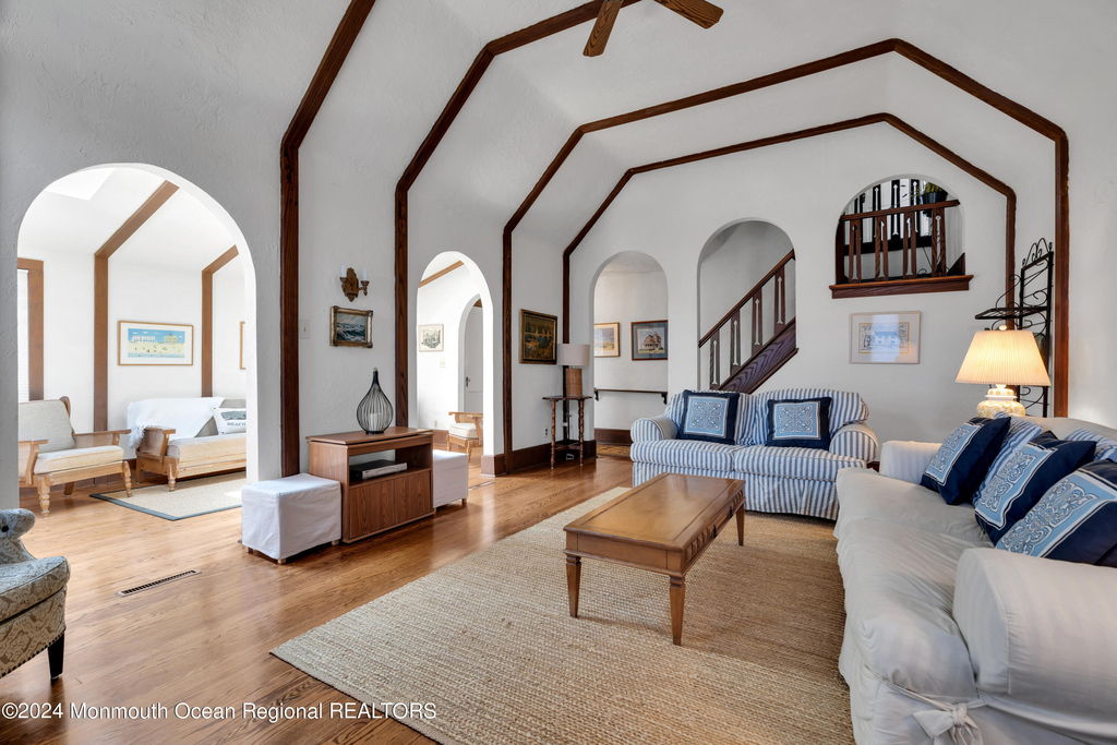10 Chicago Boulevard - Photo 2