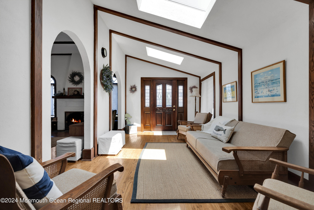 10 Chicago Boulevard - Photo 1
