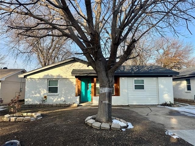 413 Sw 14th Street - Photo 0