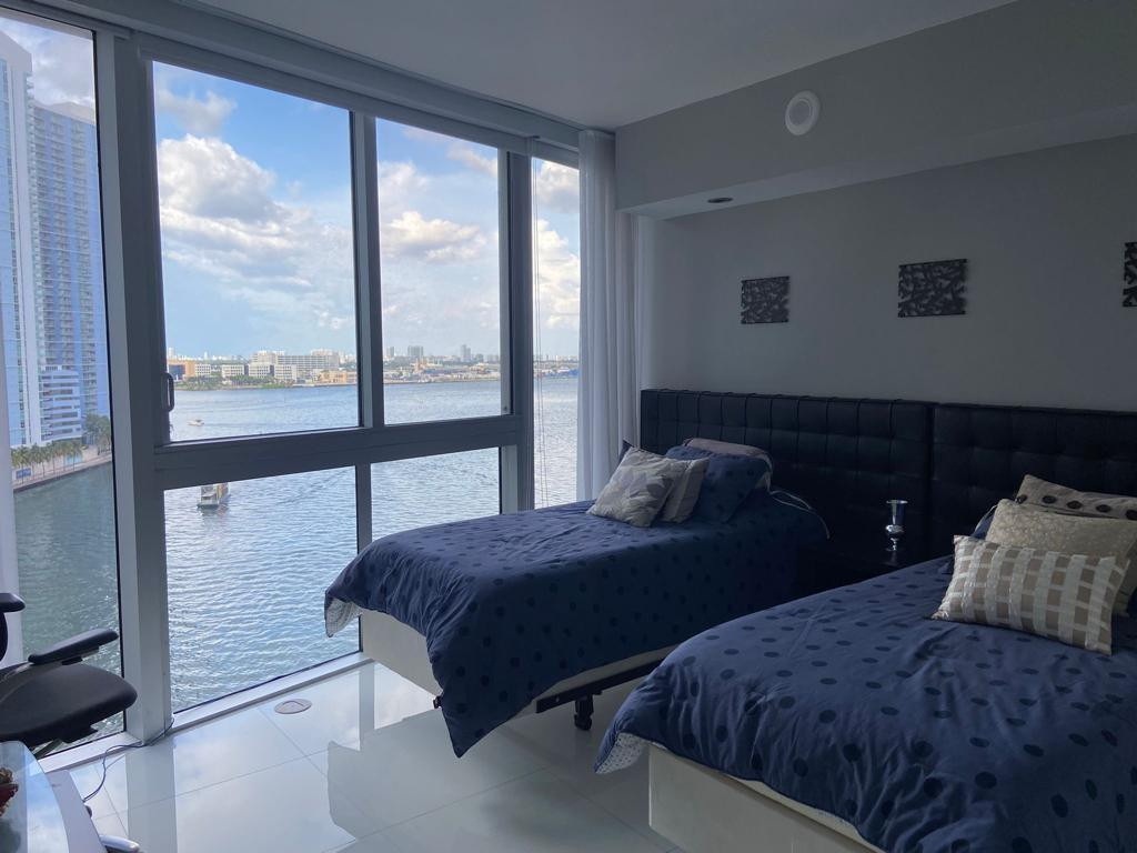 465 Brickell Avenue - Photo 16