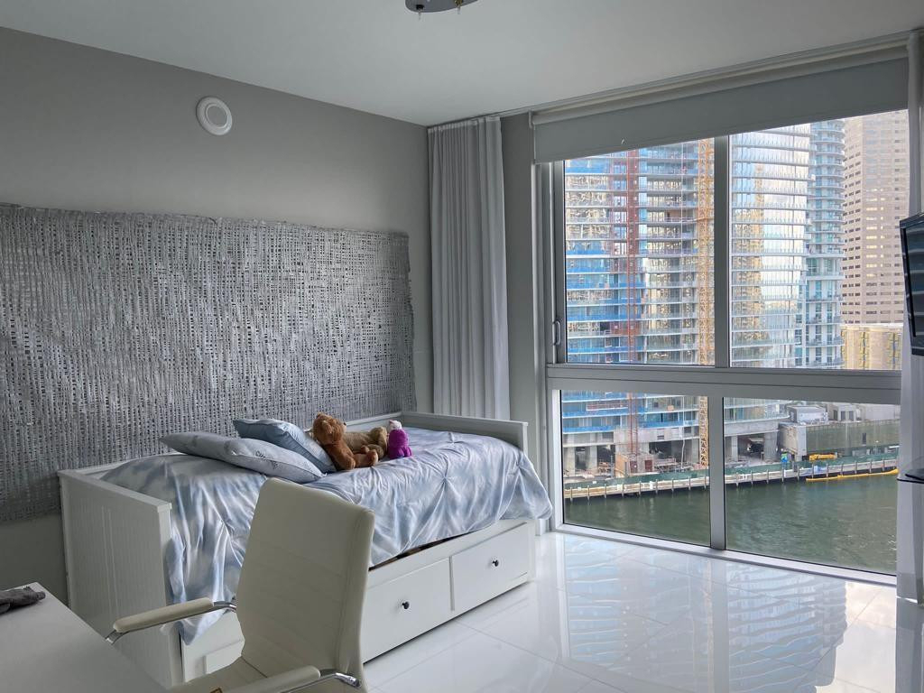 465 Brickell Avenue - Photo 17