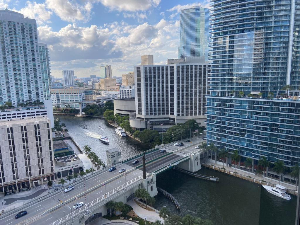 465 Brickell Avenue - Photo 19