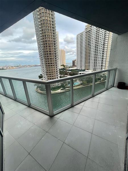465 Brickell Avenue - Photo 6