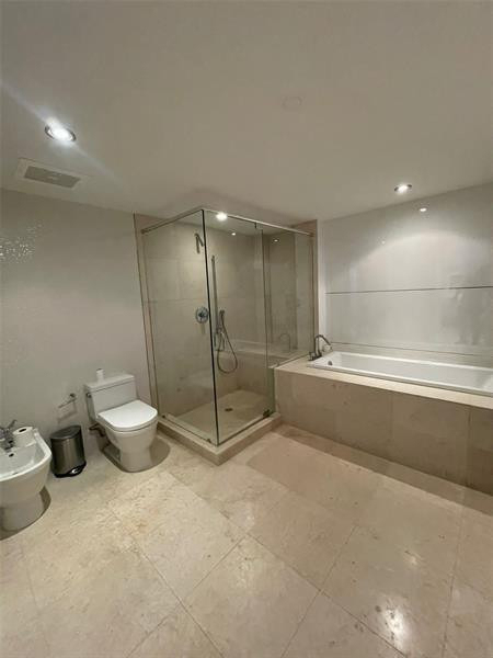 465 Brickell Avenue - Photo 13