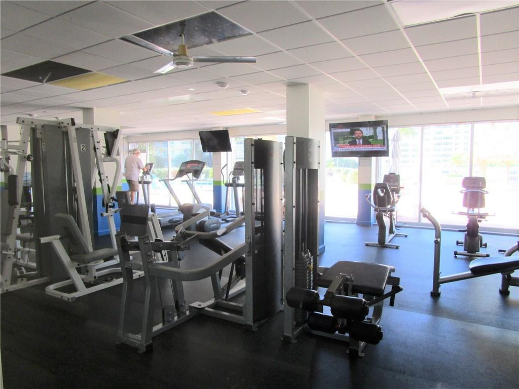 405 N Ocean Boulevard - Photo 21