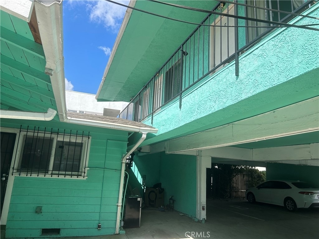 4727 Oakwood Avenue - Photo 24