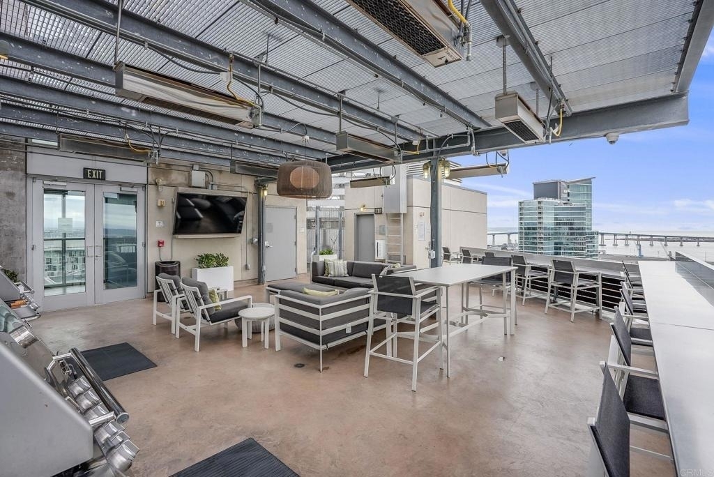 321 10th Avenue - Photo 35