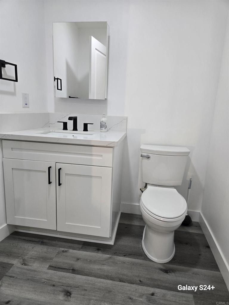 110 W Island Ave - Photo 10