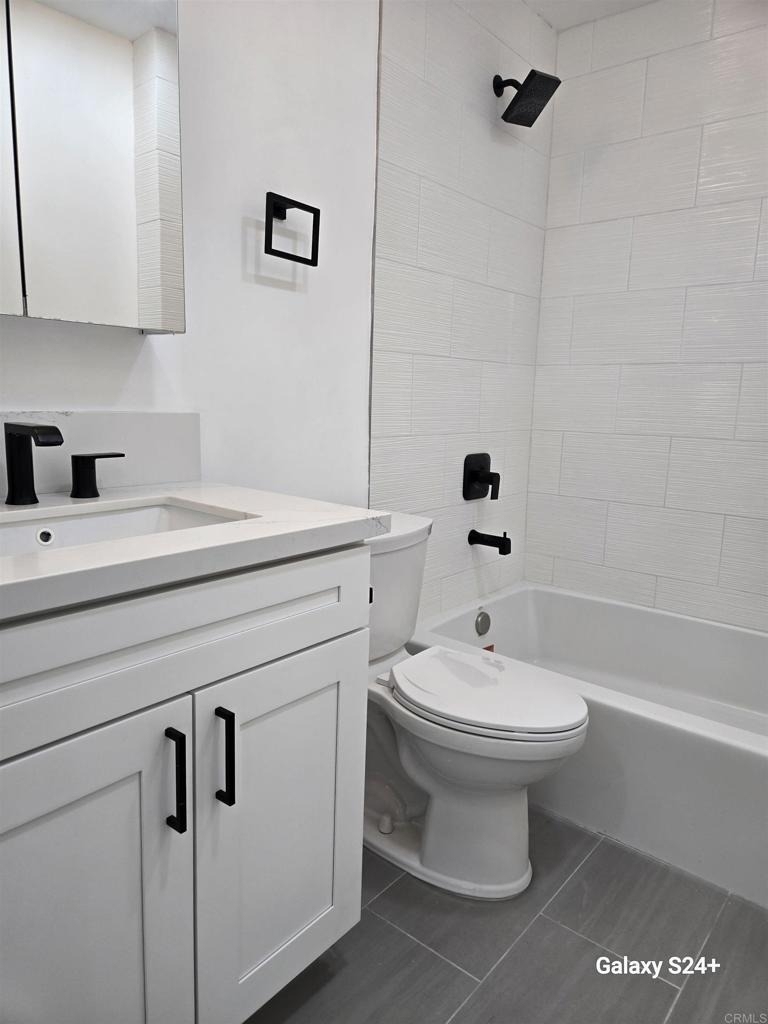 110 W Island Ave - Photo 9