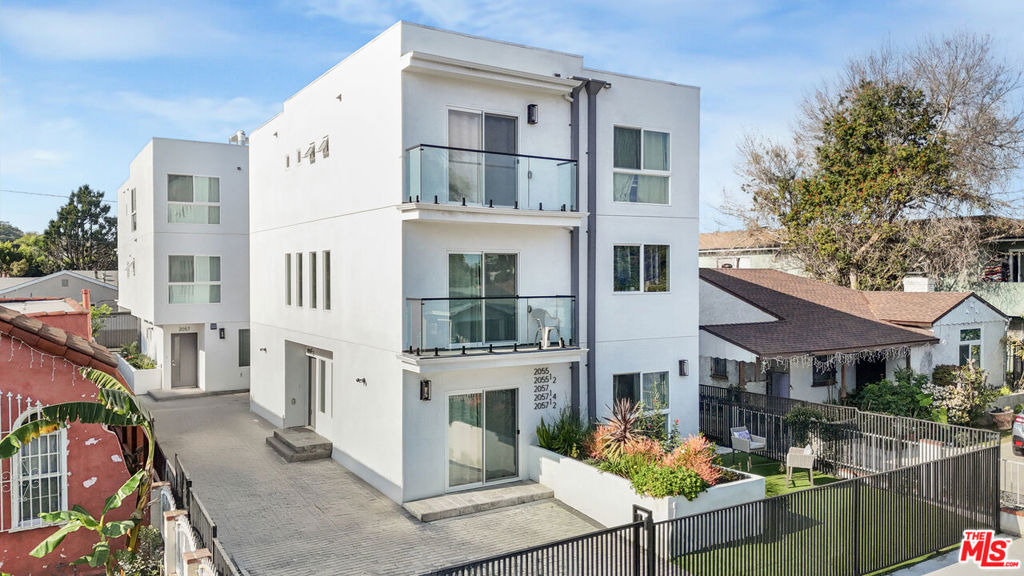 2057 1/2 S Garth Avenue - Photo 0