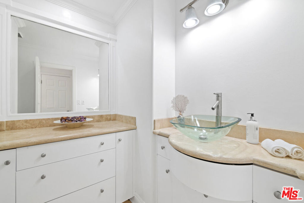 2461 Jupiter Drive - Photo 3