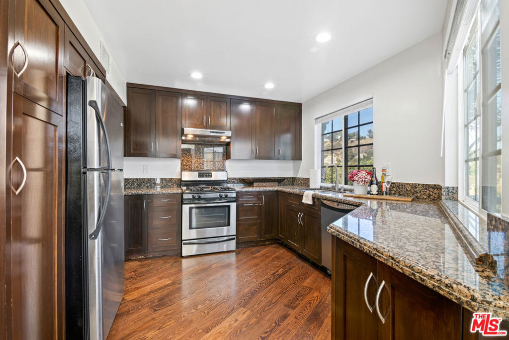 2461 Jupiter Drive - Photo 8