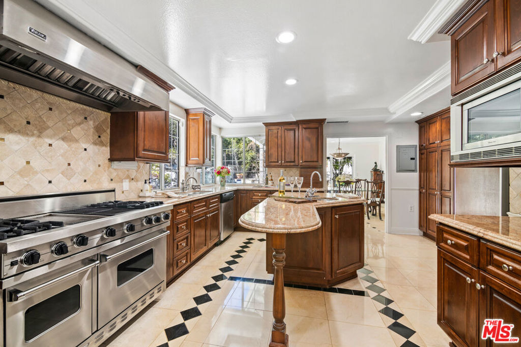 2461 Jupiter Drive - Photo 38