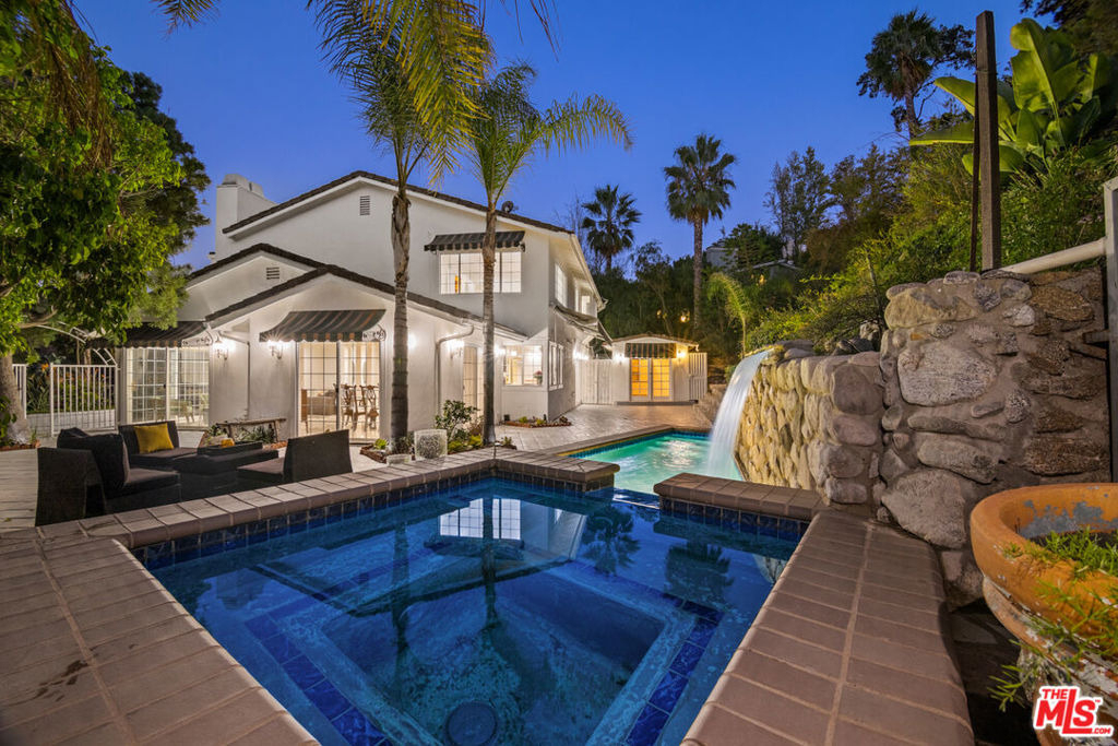 2461 Jupiter Drive - Photo 0