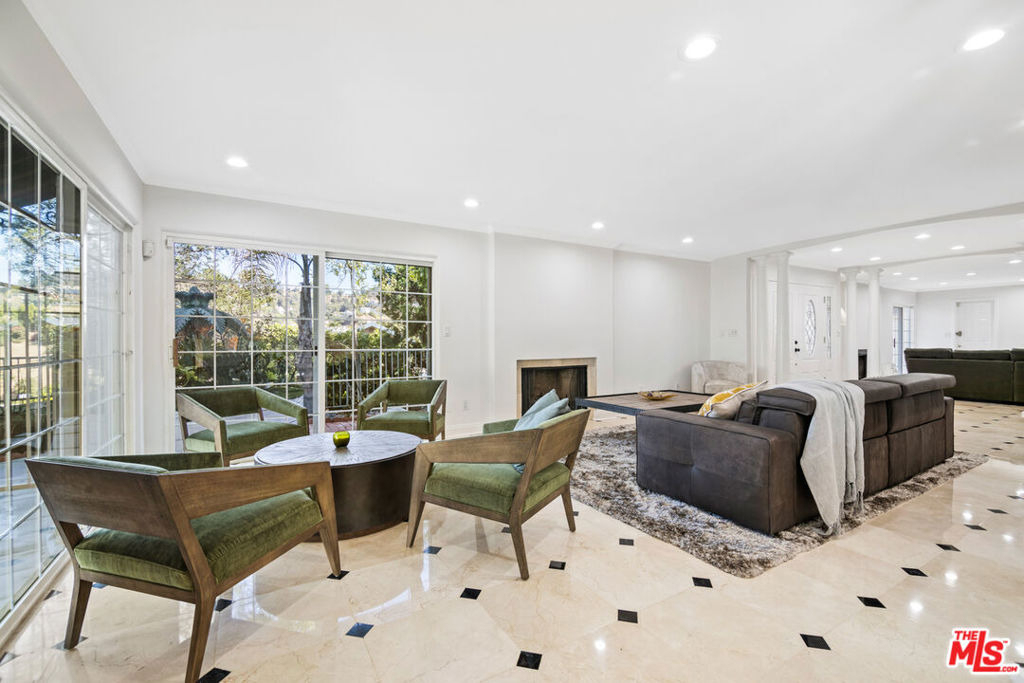 2461 Jupiter Drive - Photo 32
