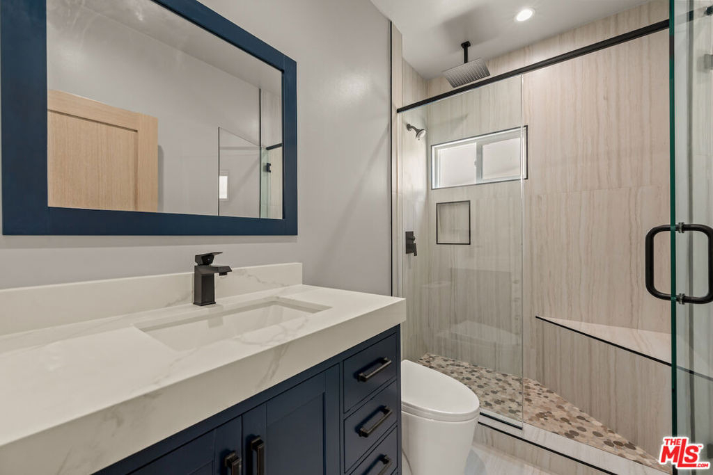 1117 S Wooster Street - Photo 19