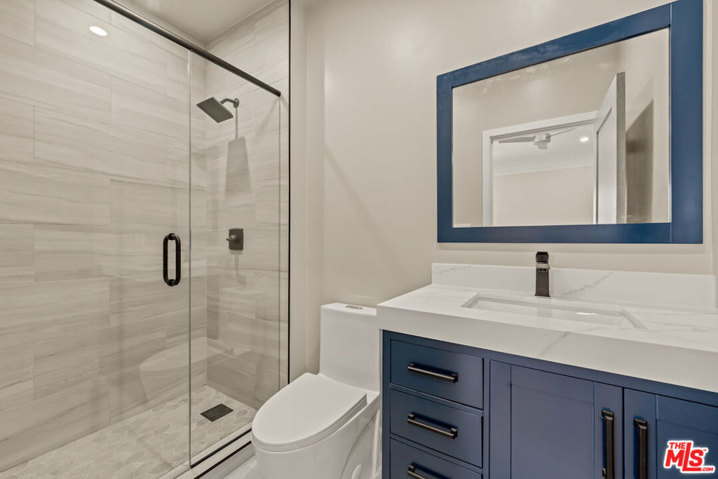 1117 S Wooster Street - Photo 14