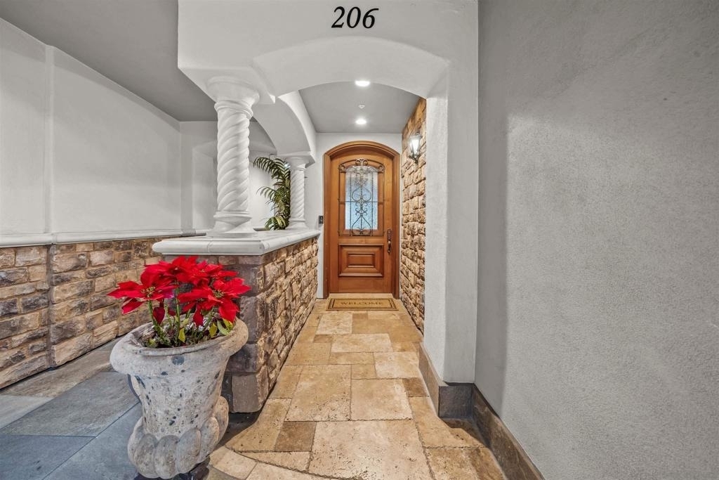120 C Ave - Photo 3