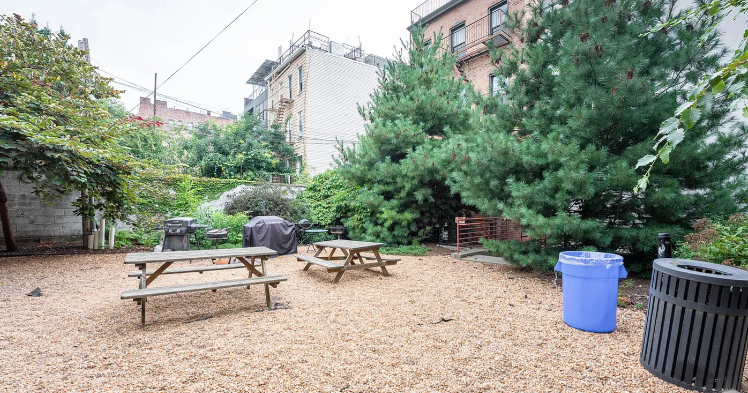 74 Maujer Street - Photo 10