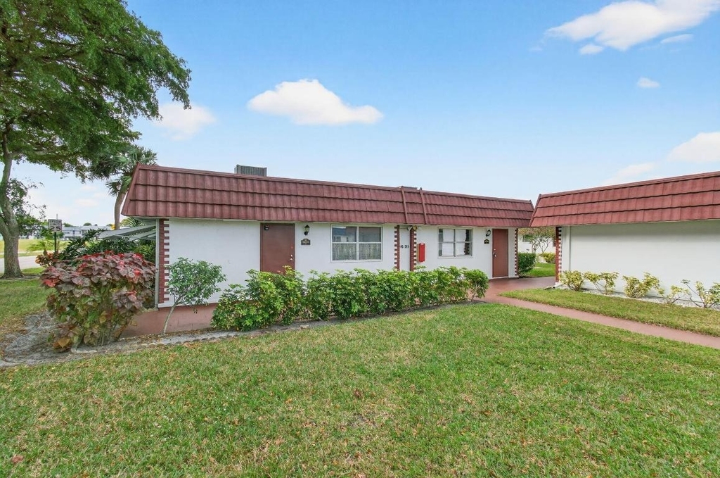 213 Waterford I - Photo 3