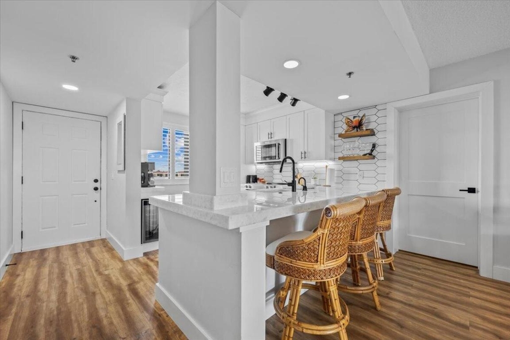 201 S Seas Drive - Photo 4
