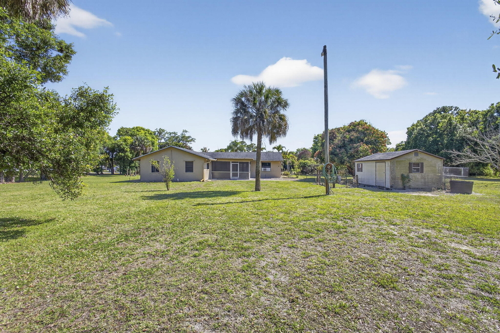 7107 181st Street N - Photo 49