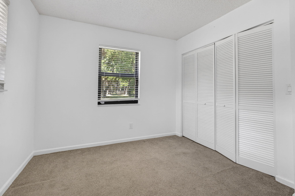 7107 181st Street N - Photo 27